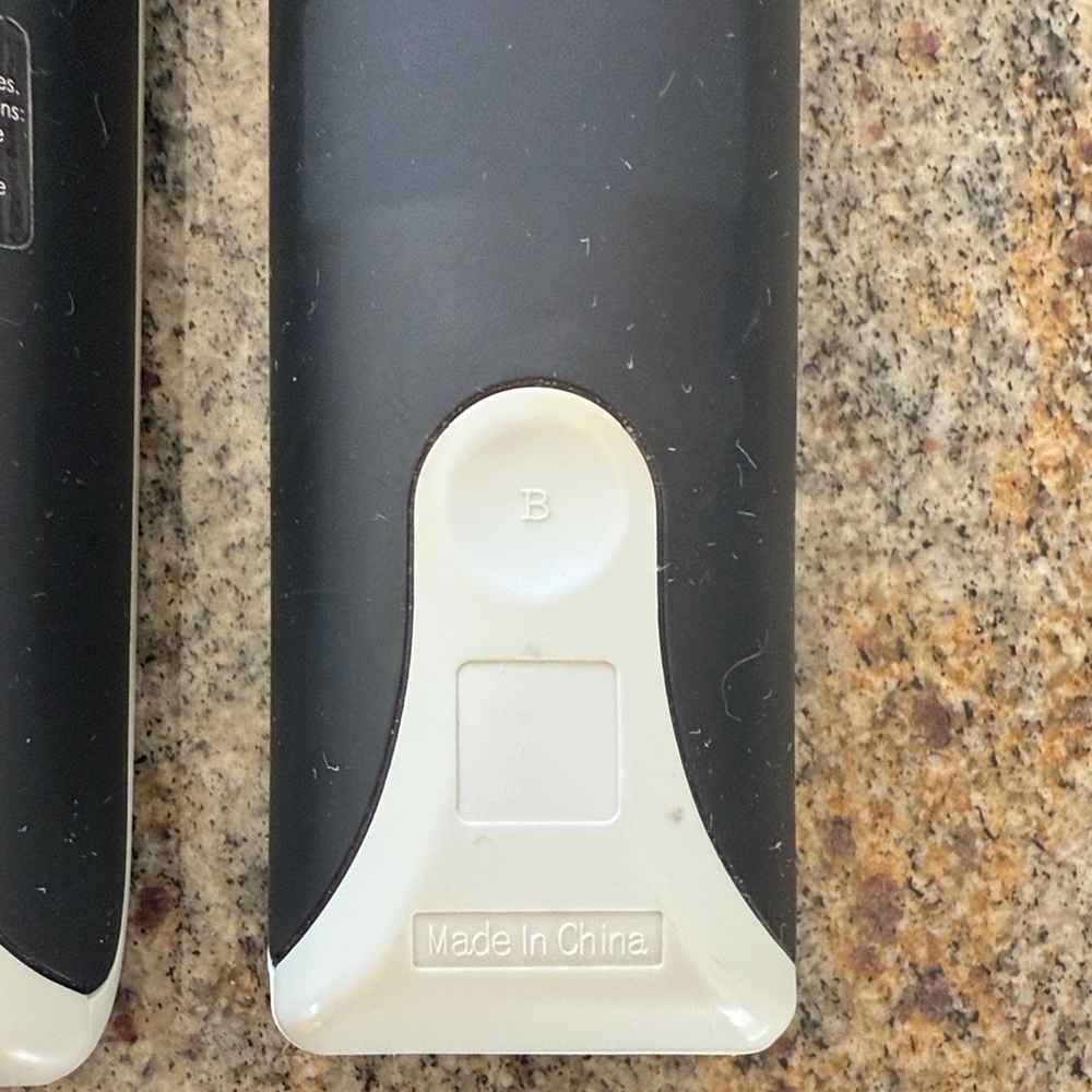 DirecTV Remote Control Set - Picture 12 of 14